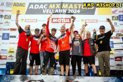 Vellahn , 260524 , ADAC MX Masters

Im Bild: Maximilian Nagl ( Deutschland / Honda / KMP Honda Racing powered by Krettek ) beim ADAC MX Masters mit seinem Team

Foto: Steve Bauerschmidt