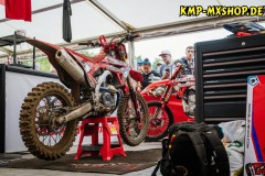 Dreetz , 011023 , ADAC MX Masters

Im Bild: Die Maschine von Maximilian Nagl ( Deutschland / Honda / KMP Honda Racing powered by Krettek ) beim ADAC MX Masters

Foto: Steve Bauerschmidt